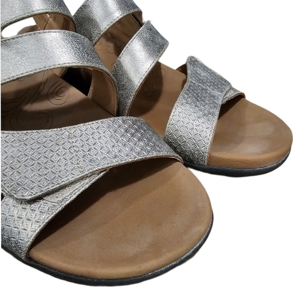 Rockport Women's Ridge Asymmetrical Metallic Sandals - Picture 2 of 8
